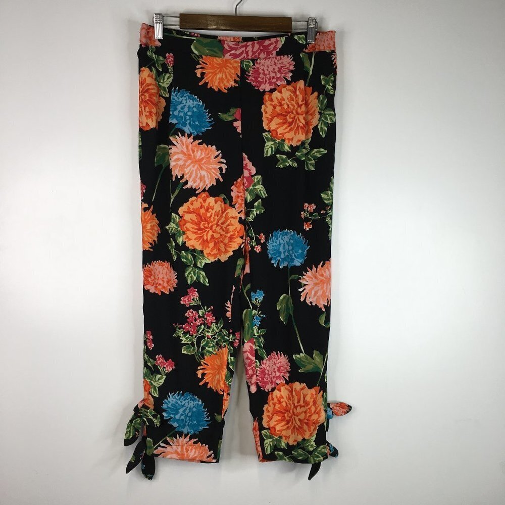 August Silk Black Floral Double Tie Cropped Pants Size M